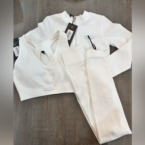 Bo + Tee white set